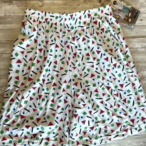 NWT Vintage Catalina Knit Shorts Women’s Large White Multi High Rise Geometric - Picture 3 of 16